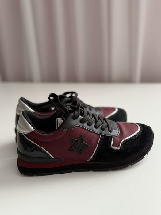 Стильне жіноче  взуття бренду Trussardi Jeans