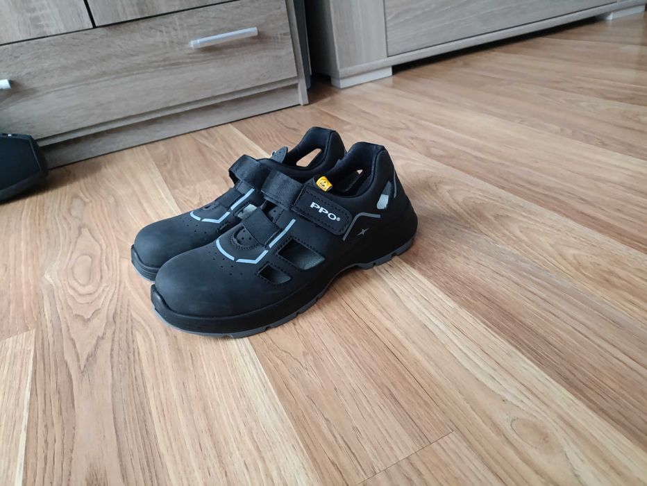 Buty robocze rozm. 42 Nowe
