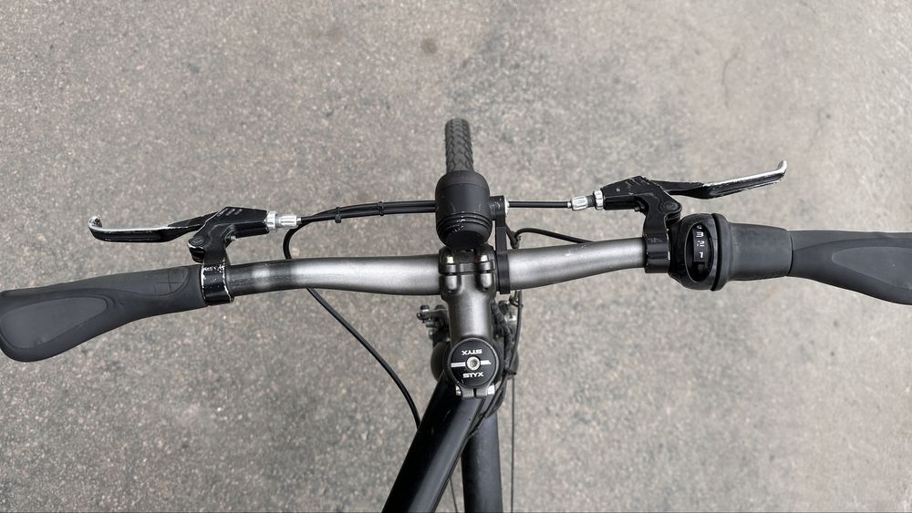 Продам велосипед(ТІЛЬКИ САМОВИВІЗ)