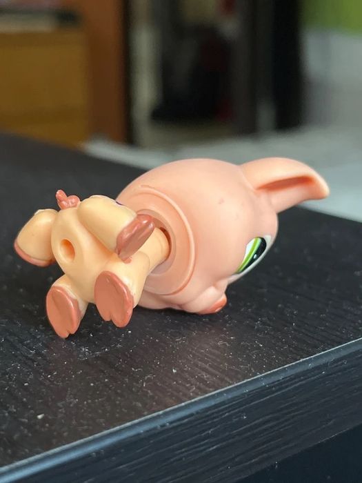 1934 Peach Cream Pig Green Eyes, Morelowa świnka LPS