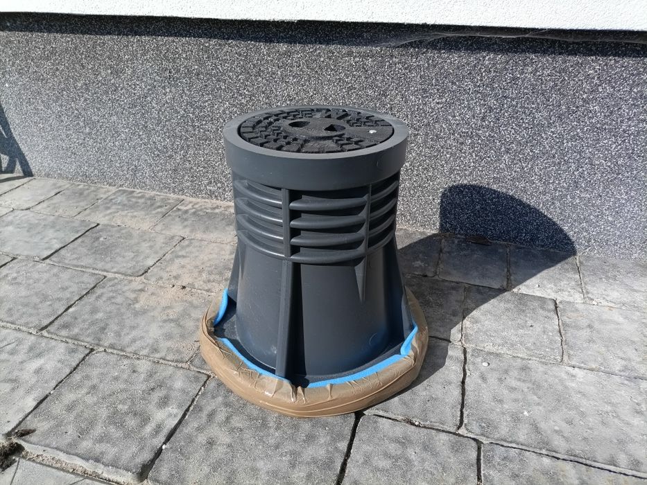 Studzienka kanalizacyjna rewizyjna wody 160x270 żeliwna