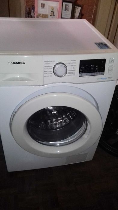 vendo maquia de lavar roupa sansung.