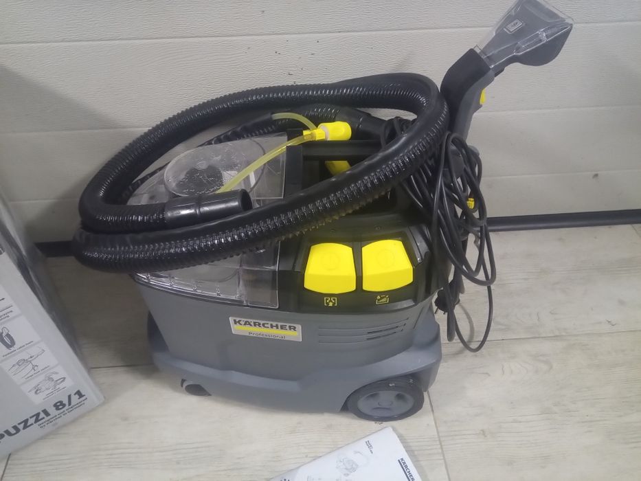 Karcher Puzzi 8/1c odkurzacz piorący , model 2024