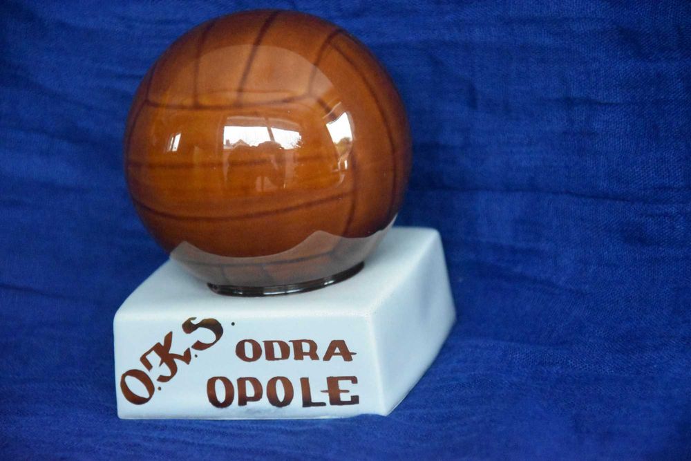 Porcelanowa pamiątka Odra Opole klub sportowy, prod. Tułowice lata 70