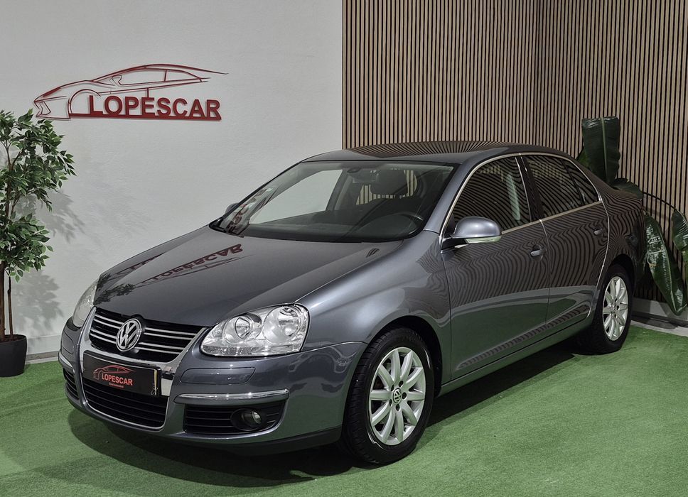 VW Jetta 1.6FSI - 52.000KM | GARANTIA | NACIONAL