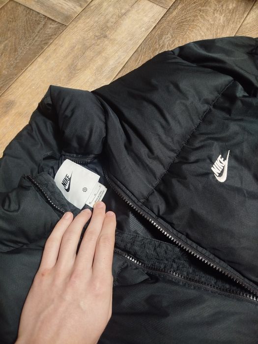 Оригинальный пуховик Nike