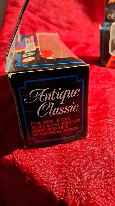 Lote Antique Classic – Carros Clássicos Die-Cast – Pull Back – Vintage