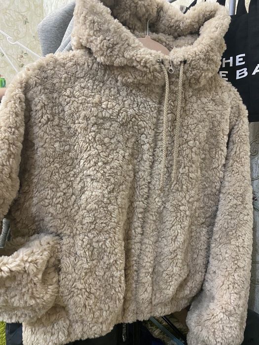 шубка пухнаста emass