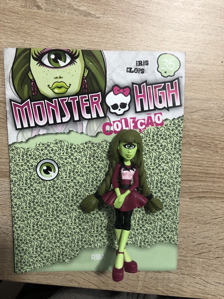 Monster High - Bonecas (2) Massamá E Monte Abraão • OLX Portugal