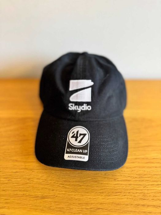 2 czapki: F35 + Skydio