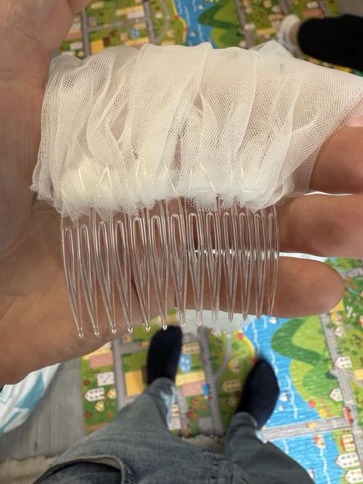 Фата для весільного плаття