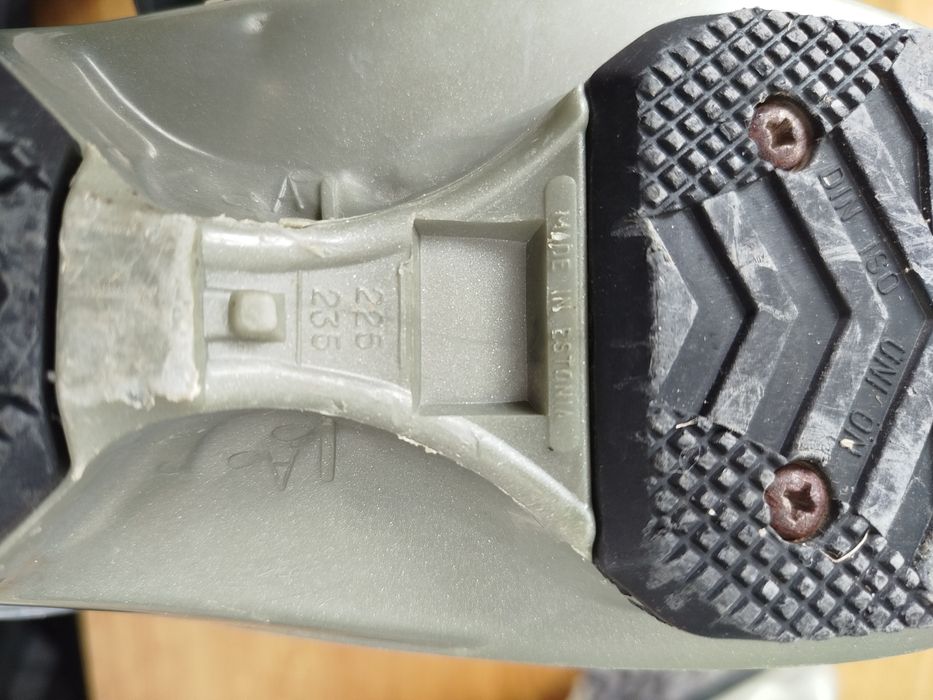 Buty narciarskie Head Ezon rozm. 225-235mm