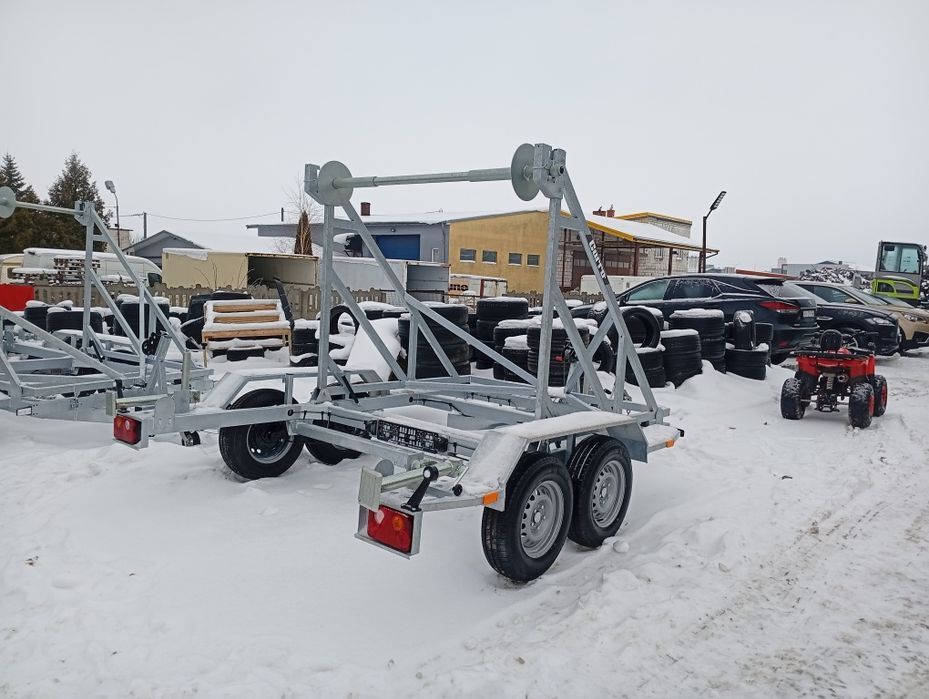 Przyczepa do przewozu szpuli kablowych