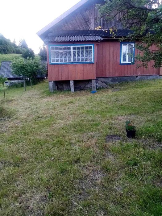 Продам приватний будинок з землею