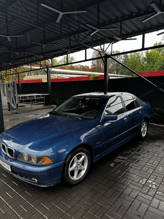 Продам BMW E39 М54B22