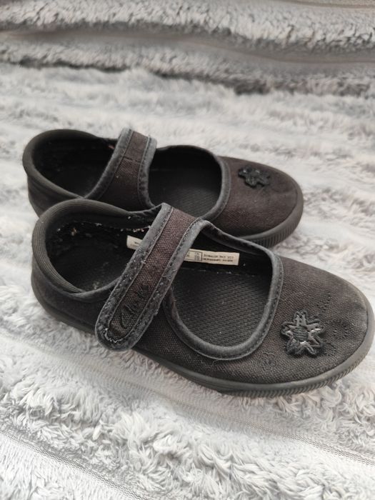 Взуття на дівчинку Clarks