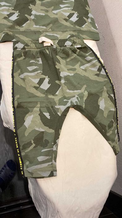 Костюм George c на мальчика 5-6 лет 100-116 рост