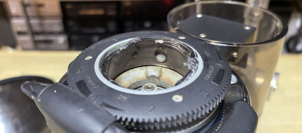 Професійна кавомолка Carimali