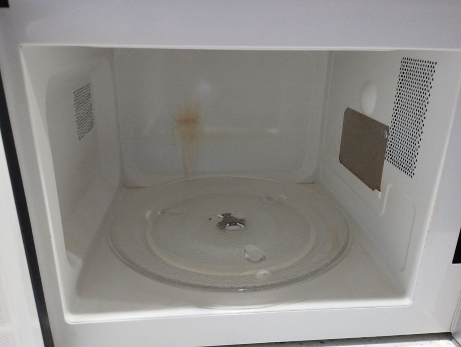 Мікрохвильовка Haier de Lux