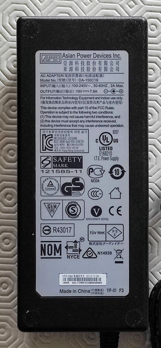 Carregador para computador portátil