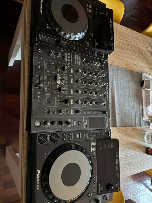 Vendo Pioneer 2x CDJ 900 + DJM 800