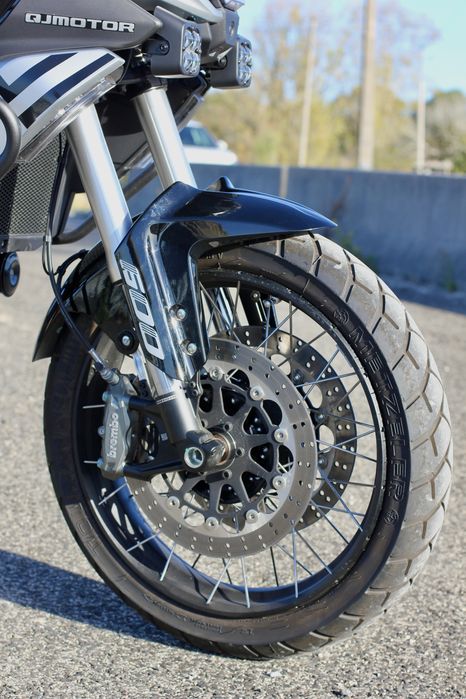 QJMOTOR SRT 600 SX | 2026 | 300 KM | 3 MALAS