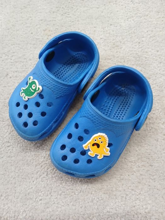 Chodaki klapki crocsy rozmiar 20 wkładka 12cm