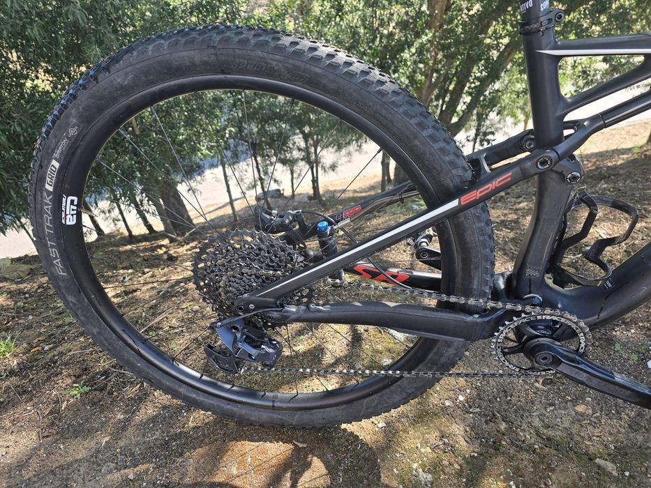 Specialized epic 29 com new race carbono