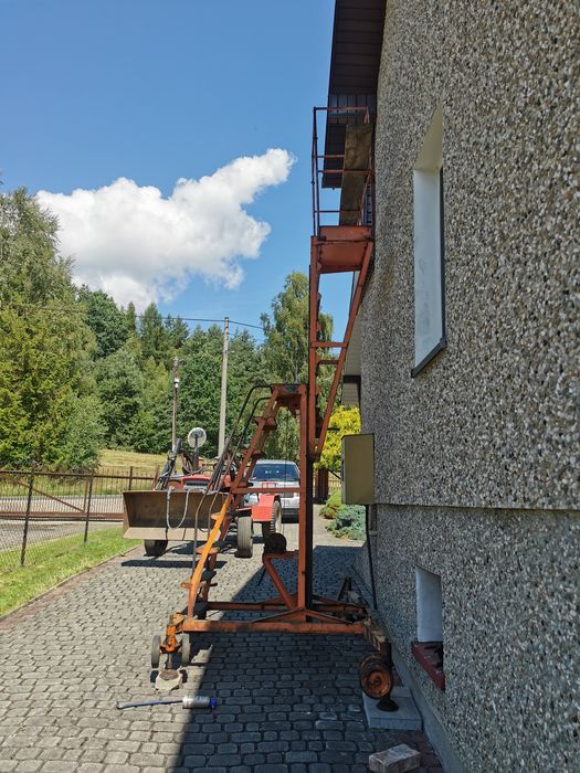 Pomost roboczy teleskopowy ZREMB