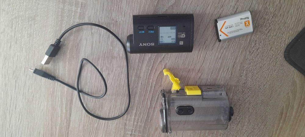 Екшн камера SONY HDR-AS30V