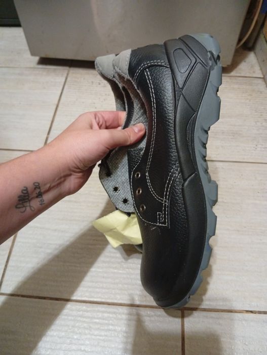 Buty męskie 43   adidasy