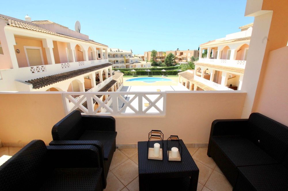 Férias setembro VILAMOURA   T2 com piscina