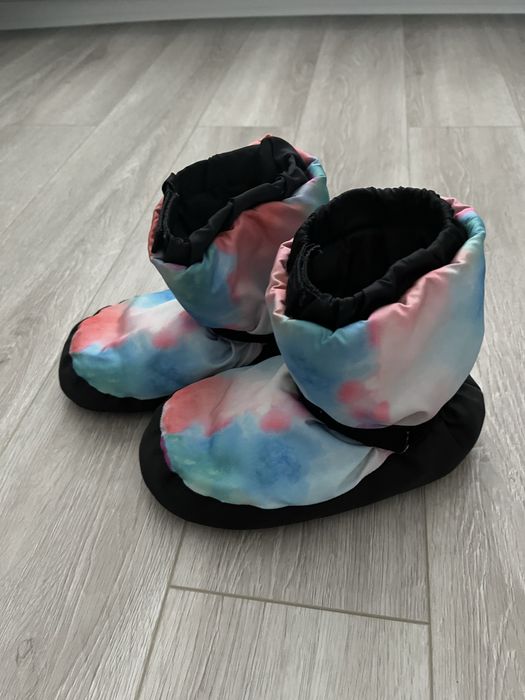 Продам танцювальні чуні, тапочки