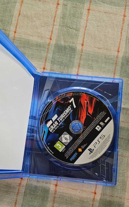 PS5 Standard (1 TB)