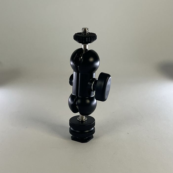 Шарнірний кронштейн MagicArm Double Ball Heads