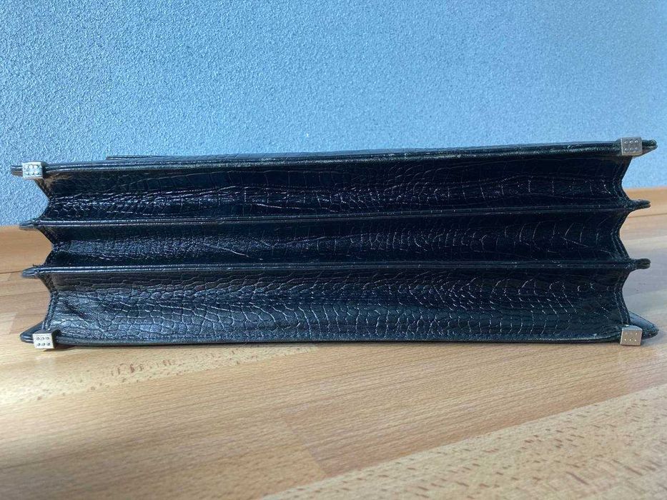 Чорний портфель з натуральної шкіри під крокодила desisan (турція)