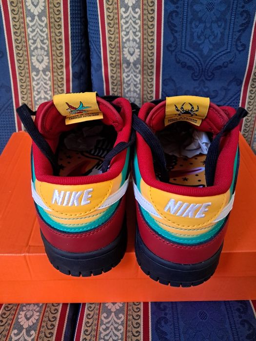 Nike Low Biker Tattoos como novas