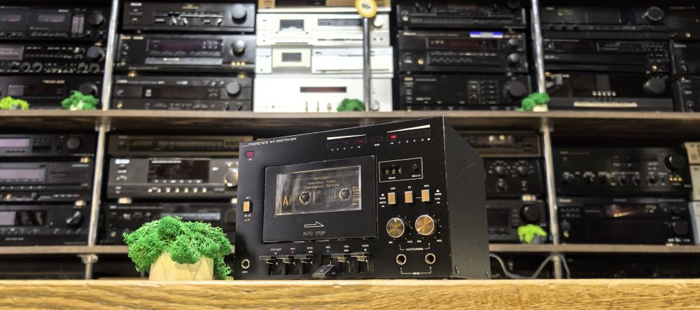 Касетний програвач Mars MC-100