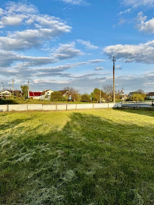 Земельна ділянка для будівництва будинку чи комерції в Киїнці СМ