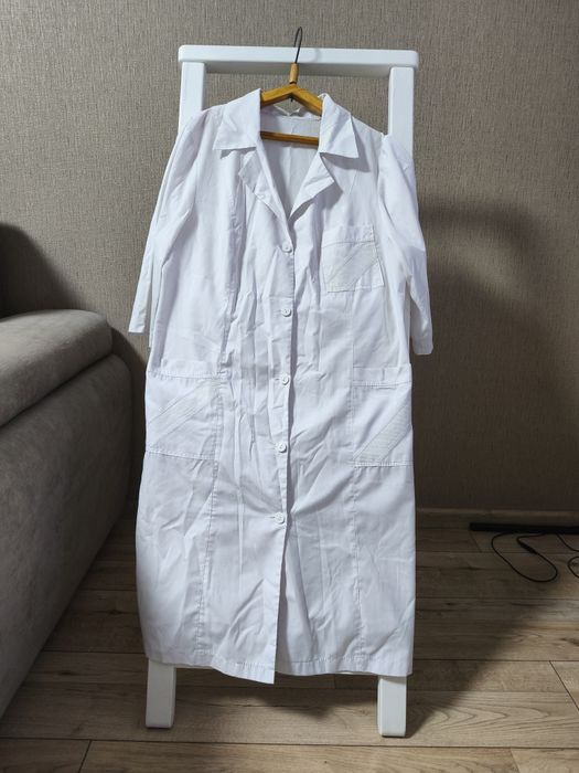 Продам медичні халати