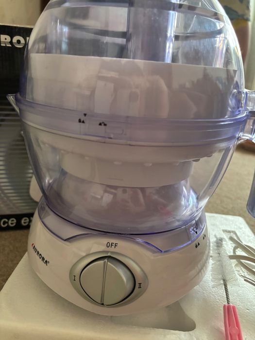 Соковижималка продам