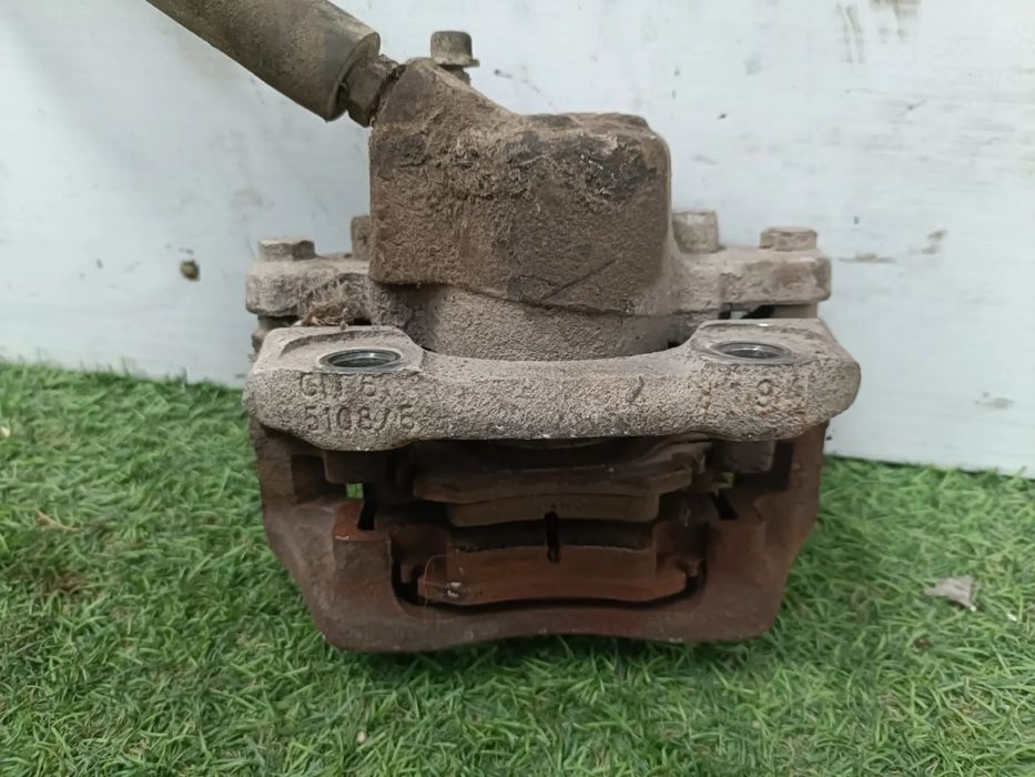 Pinça travão / maxila de travão frente esquerda RENAULT Clio II (BB0/1