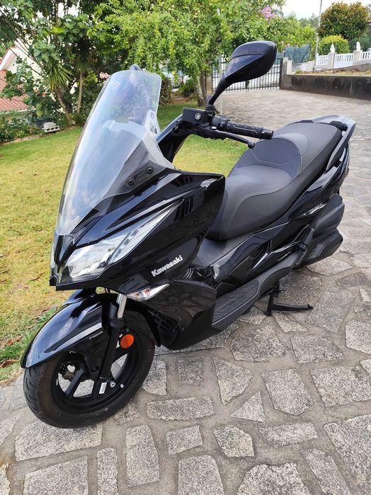Venda Scooter  Kawasaki J 300