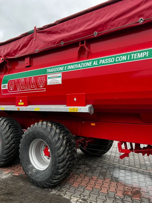 Przyczepa skorupowa VAIA NL 16T