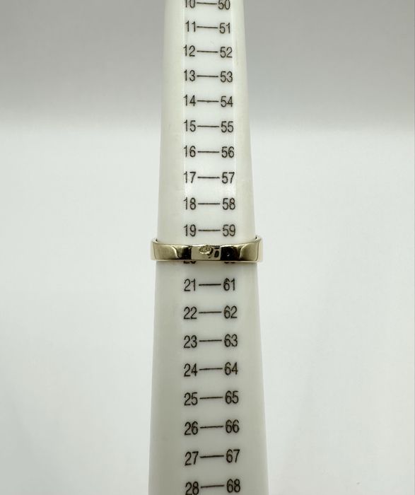 Złoty Pierścionek z Czarnymi Cyrkoniami Pr.585 NOWY