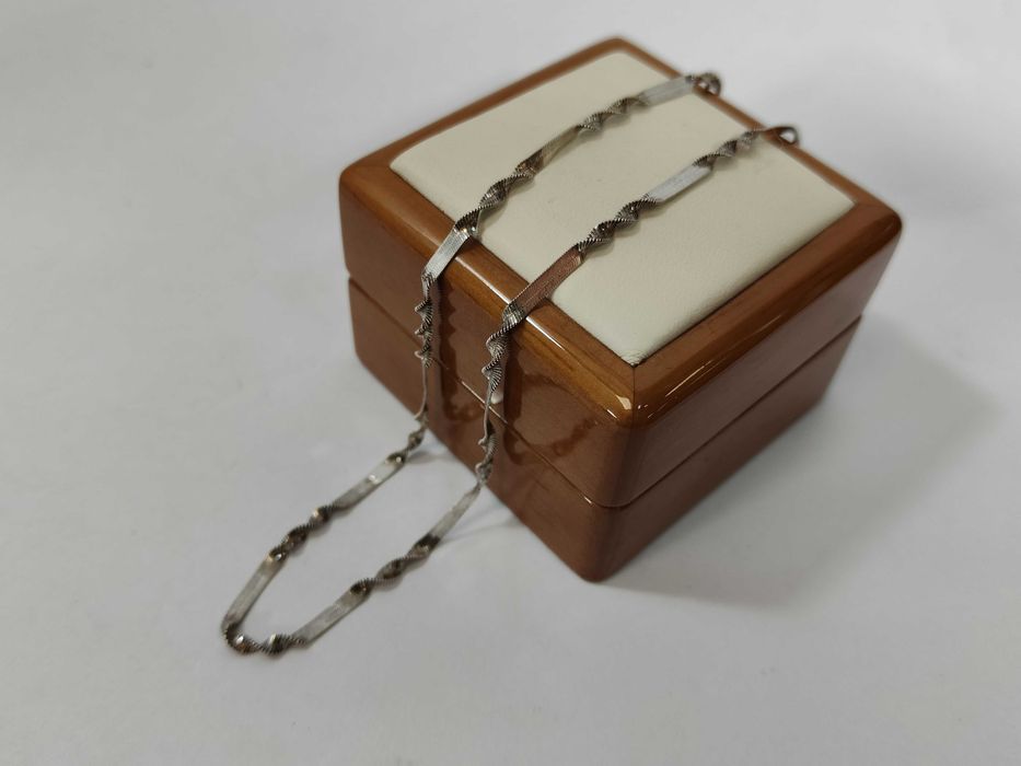 SB194 Srebrny łańcuszek 3,9 G  46 CM