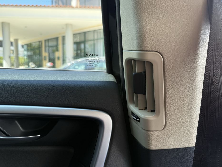 Volvo XC 60 — fotografia 11