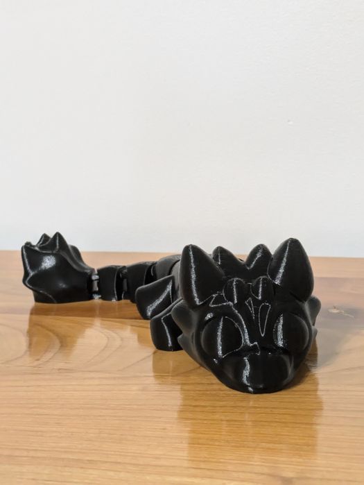 Іграшковий дракон