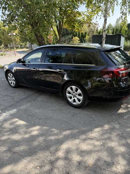 Opel insignia sport tourer Рестайлинг