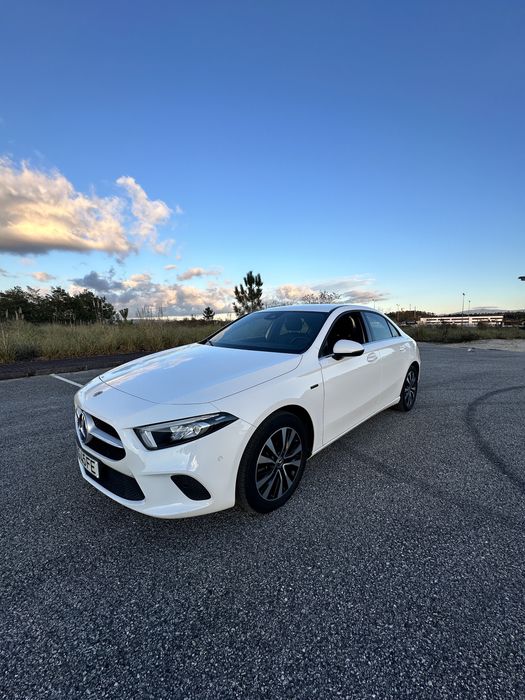 Mercedes A250 E hidrigo plug in nacional